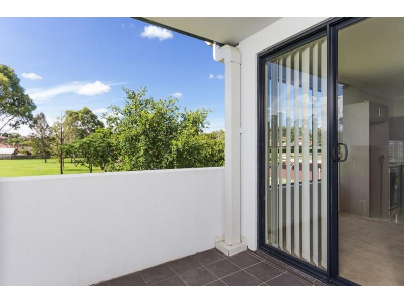 6/6-10 Kippax Street, Greystanes NSW 2145